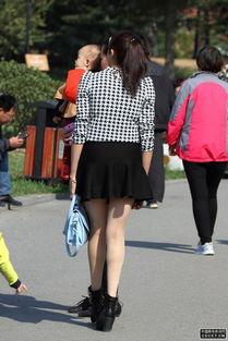 干短裙丝袜少女,干短裙丝袜少女生动演绎